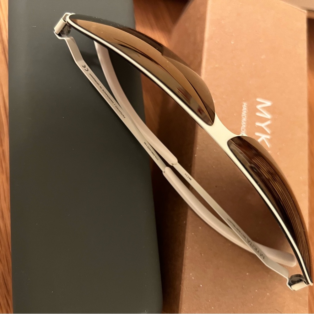 MYKITA NO1-SUN-ELLIOT-OFF-WHITE Sunglasses Sun Glasses 029 OFF Authentic New 68m - Picture 4 of 5
